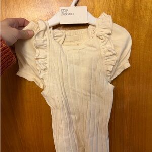 H&M Beige Ruffled Baby Outfit